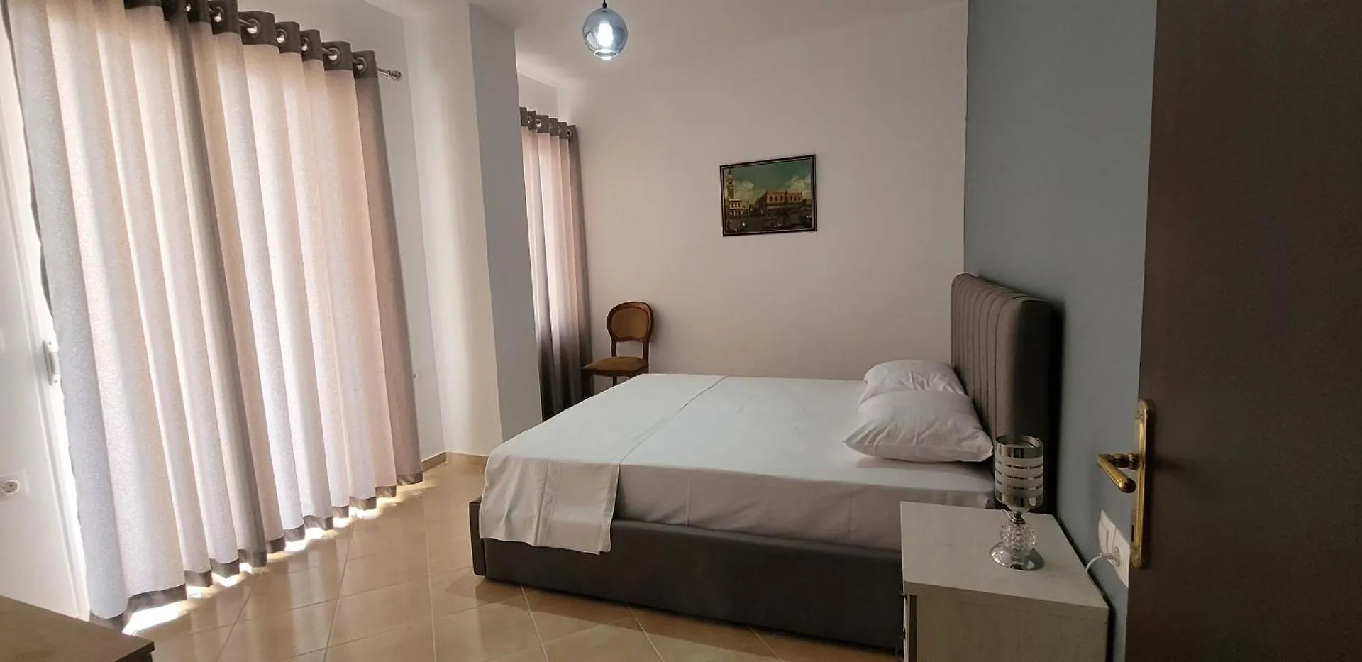 Skapeta Apartments Sarande