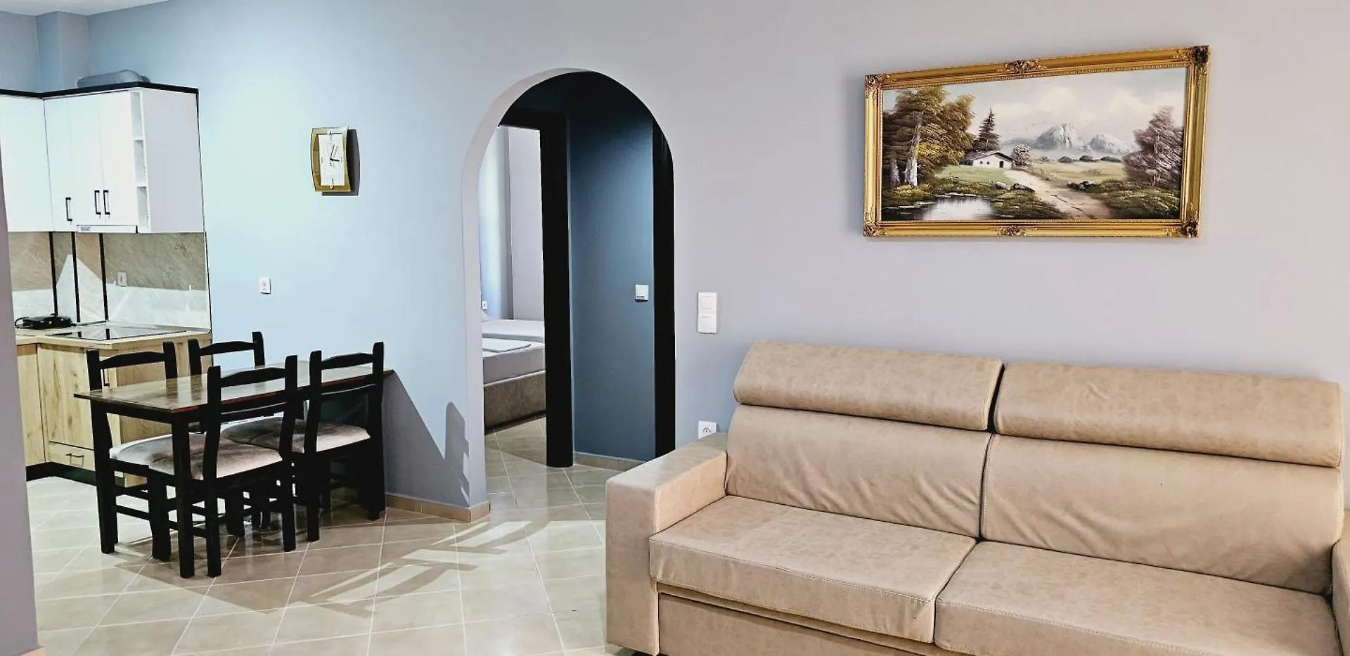 Skapeta Apartments Sarandë