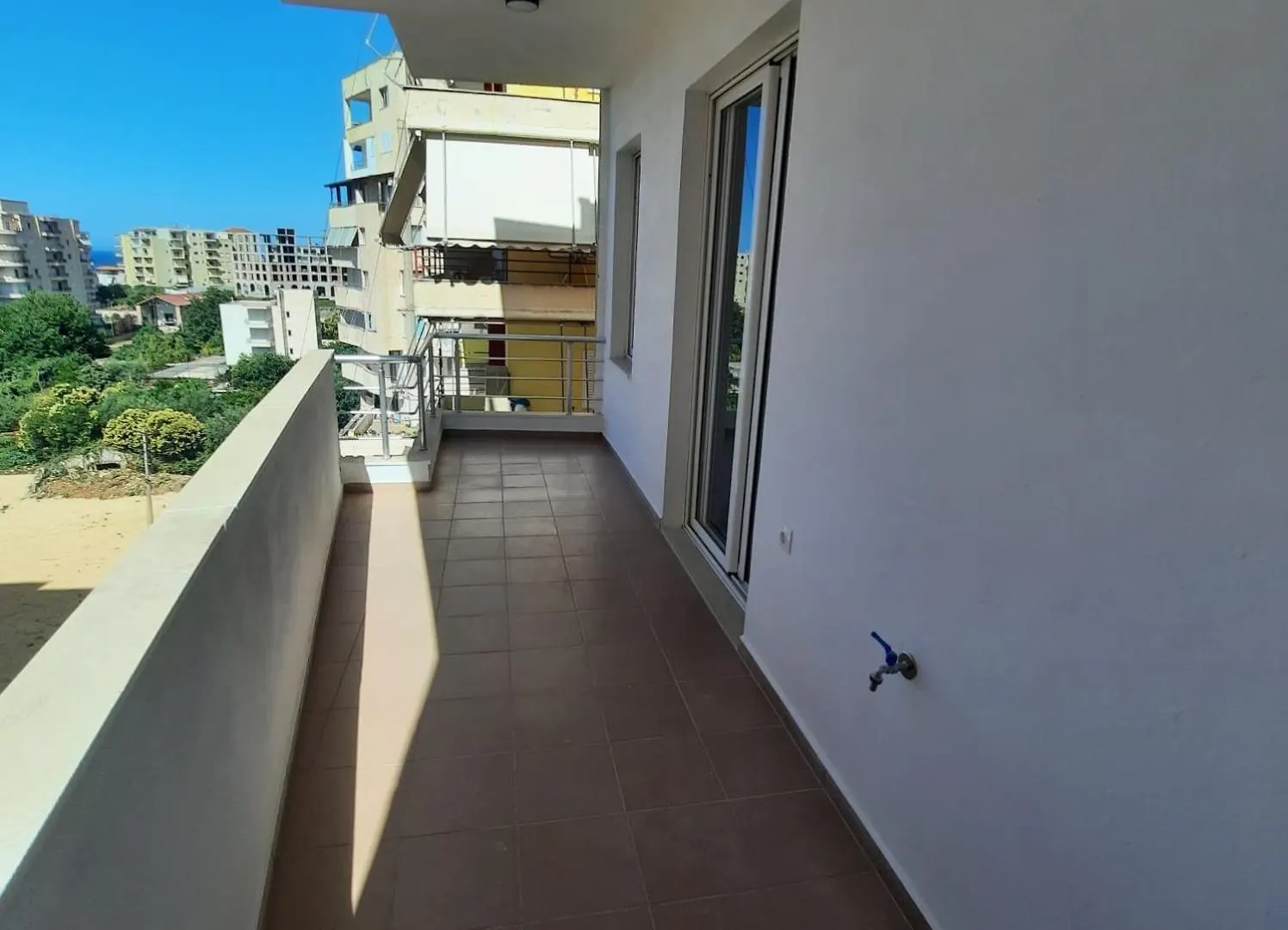 Skapeta Apartments Саранда