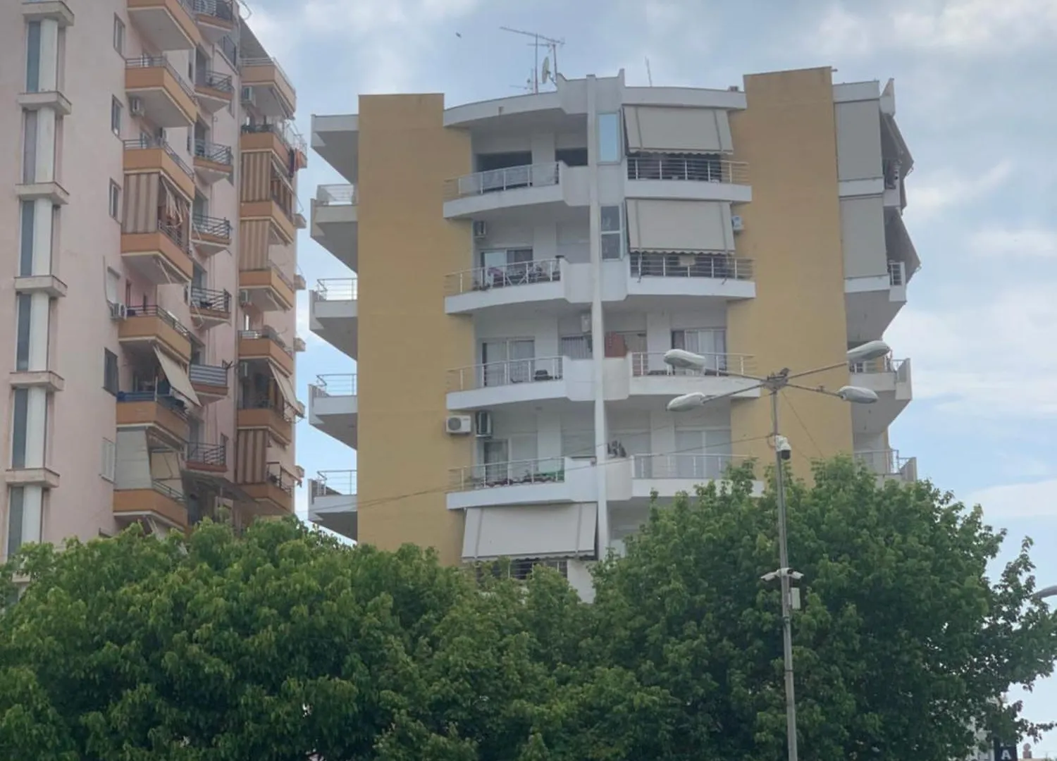 Skapeta Apartments Sarande