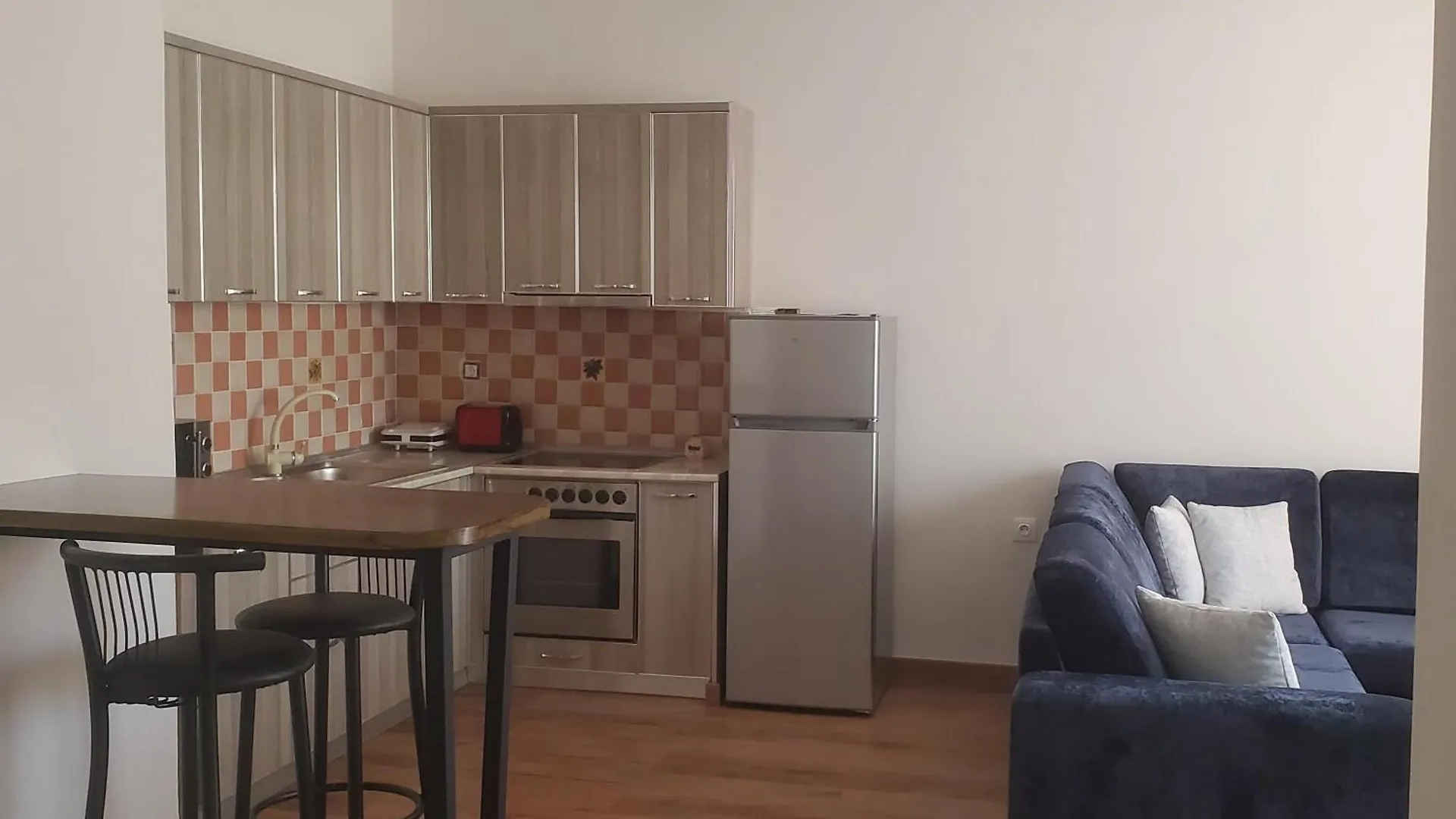 Skapeta Apartments Sarande